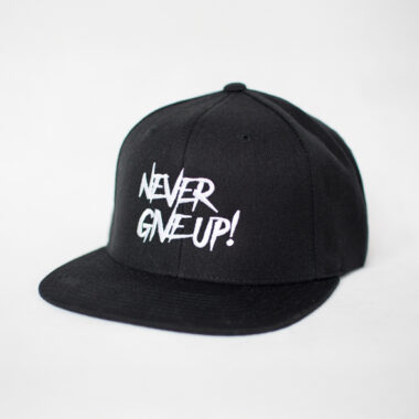 Czapka SNAPBACK Never Give Up!